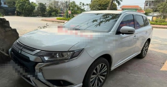 Mitsubishi "khai tử" Outlander tại Việt Nam, xe cũ "hot" chợ mạng